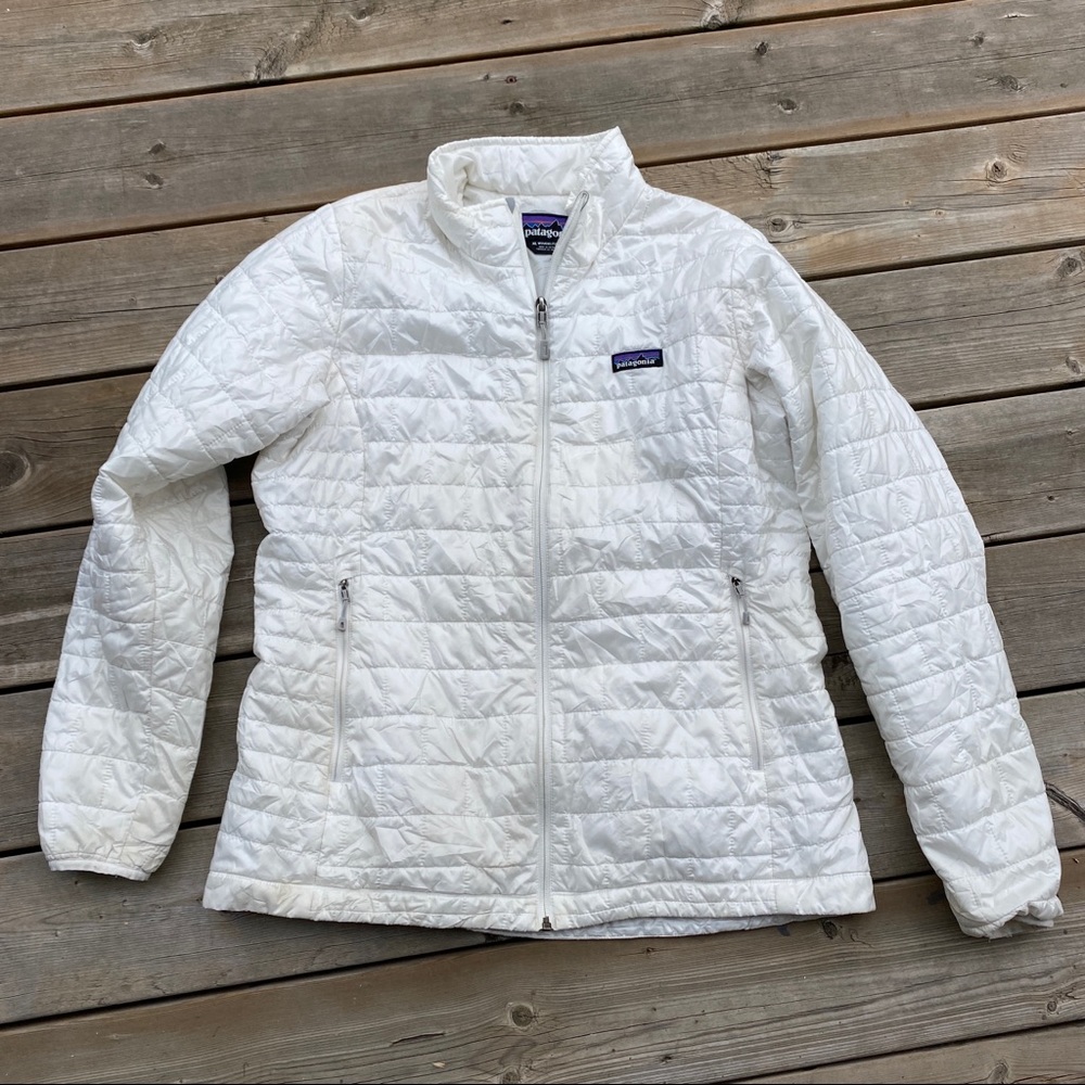 Patagonia White Quilted Jacket size XL